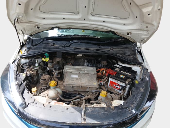 2023 Tata TIAGO EV XT MEDIUM RANGE, Electric, Automatic, 30,550 km, exterior
