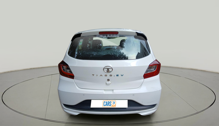 2023 Tata TIAGO EV XT MEDIUM RANGE, Electric, Automatic, 28,929 km, exterior