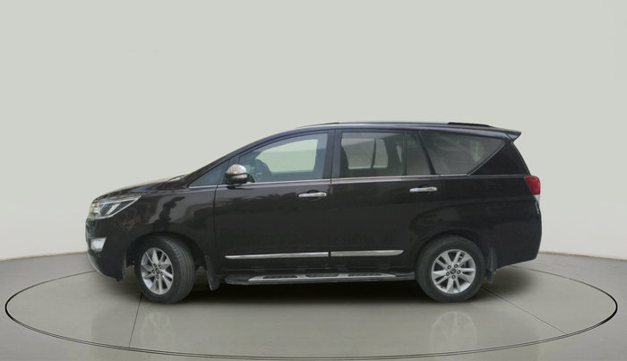 2017 Toyota Innova Crysta 2.4 VX 7 STR, Diesel, Manual, 1,37,820 km, exterior