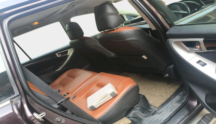 2017 Toyota Innova Crysta 2.4 VX 7 STR, Diesel, Manual, 1,37,820 km, interior