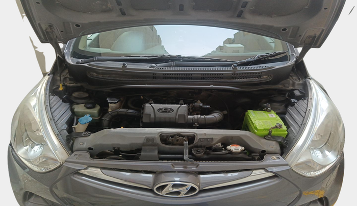 2014 Hyundai Eon MAGNA +, Petrol, Manual, 96,017 km, exterior