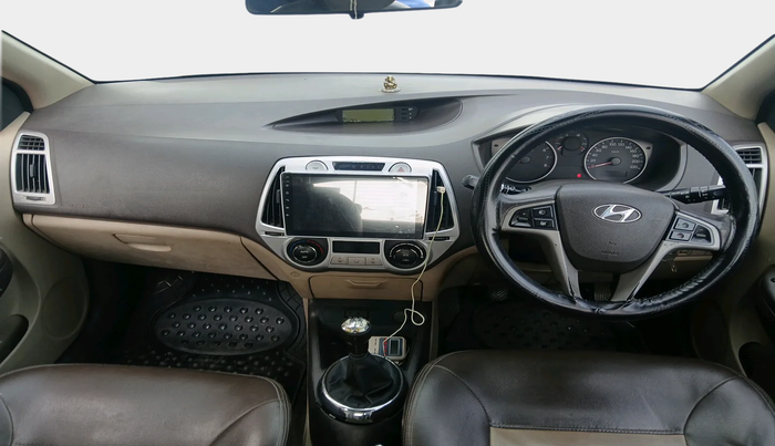 2011 Hyundai i20 ASTA 1.2, Petrol, Manual, 75,255 km, interior