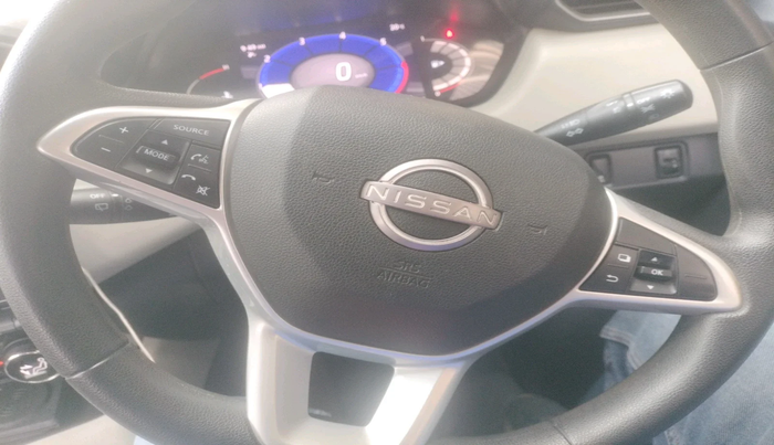 2022 Nissan MAGNITE XV AMT, Petrol, Automatic, 43,319 km, interior