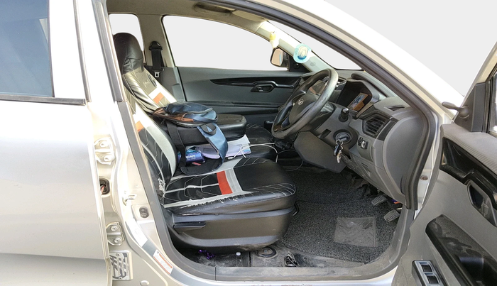 2018 Mahindra KUV 100 NXT K2 P 6 STR, Petrol, Manual, 1,45,636 km, interior