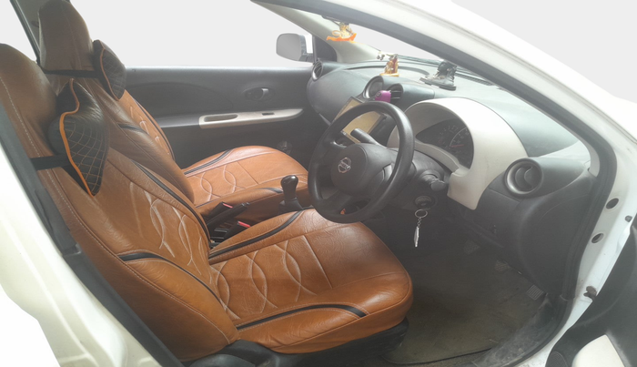 2014 Nissan Micra Active XV, Petrol, Manual, 56,348 km, interior