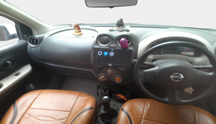 2014 Nissan Micra Active XV, Petrol, Manual, 56,348 km, interior