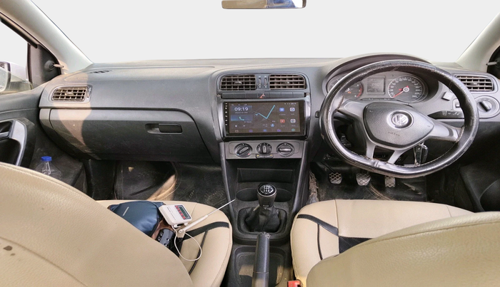 2019 Volkswagen Ameo TRENDLINE 1.0L, Petrol, Manual, 1,48,954 km, interior