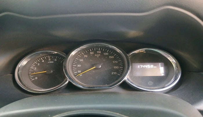 2016 Renault Duster 85 PS RXL DIESEL, Diesel, Manual, 1,74,458 km, interior