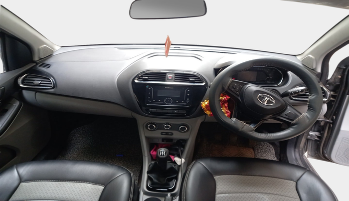 2022 Tata Tiago XT CNG, Petrol, Manual, 37,455 km, interior