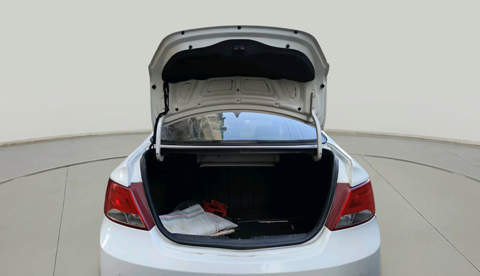 2017 Hyundai Verna 1.6 CRDI SX, Diesel, Manual, 70,971 km, exterior