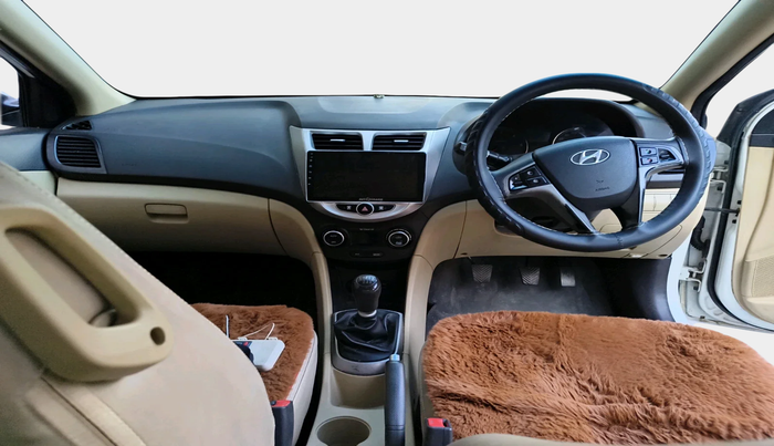 2017 Hyundai Verna 1.6 CRDI SX, Diesel, Manual, 70,971 km, interior