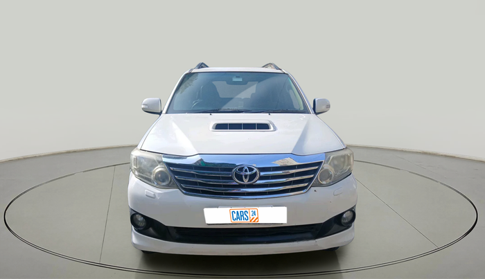 2014 Toyota Fortuner 3.0 4X2 AT, Diesel, Automatic, 2,40,106 km, exterior