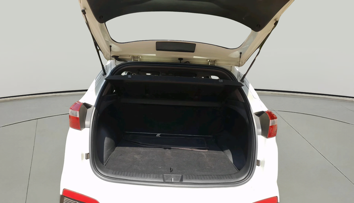 2016 Hyundai Creta SX PLUS 1.6 PETROL, Petrol, Manual, 86,506 km, exterior