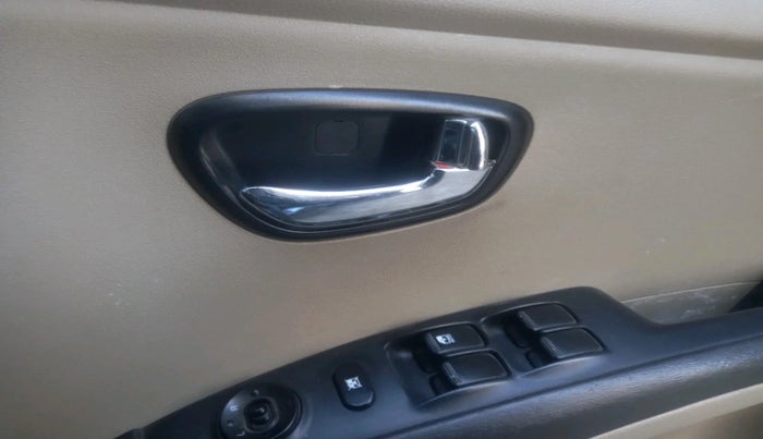 2011 Hyundai i10 SPORTZ 1.2, Petrol, Manual, 46,108 km, interior