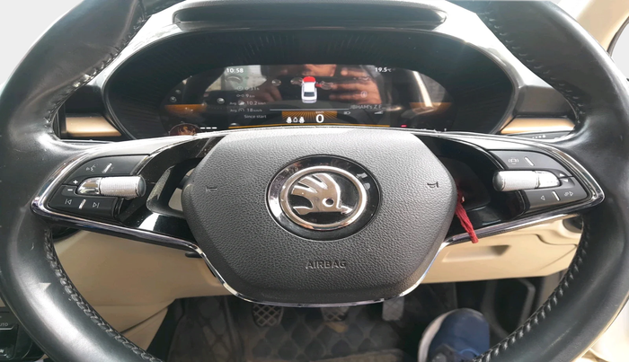 2023 Skoda SLAVIA STYLE 1.0L TSI MT, Petrol, Manual, 96,186 km, interior