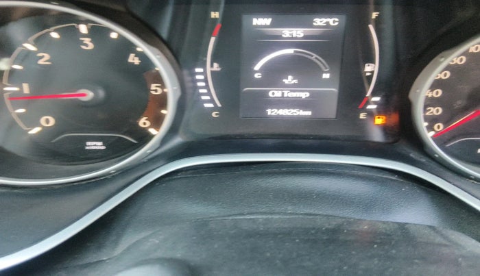 2018 Jeep Compass SPORT 2.0 DIESEL, Diesel, Manual, 1,24,825 km, interior