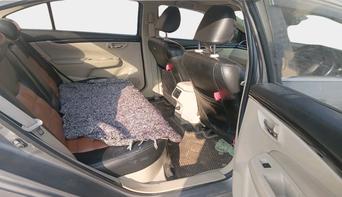 2017 Maruti Ciaz ZDI+ SHVS, Diesel, Manual, 90,512 km, interior