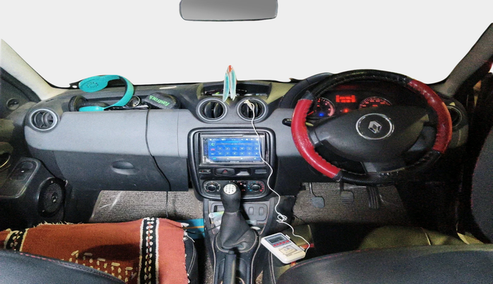 2013 Renault Duster 85 PS RXE DIESEL, Diesel, Manual, 2,06,788 km, interior
