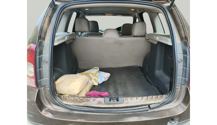 2013 Renault Duster 110 PS RXL DIESEL, Diesel, Manual, 1,32,276 km, exterior