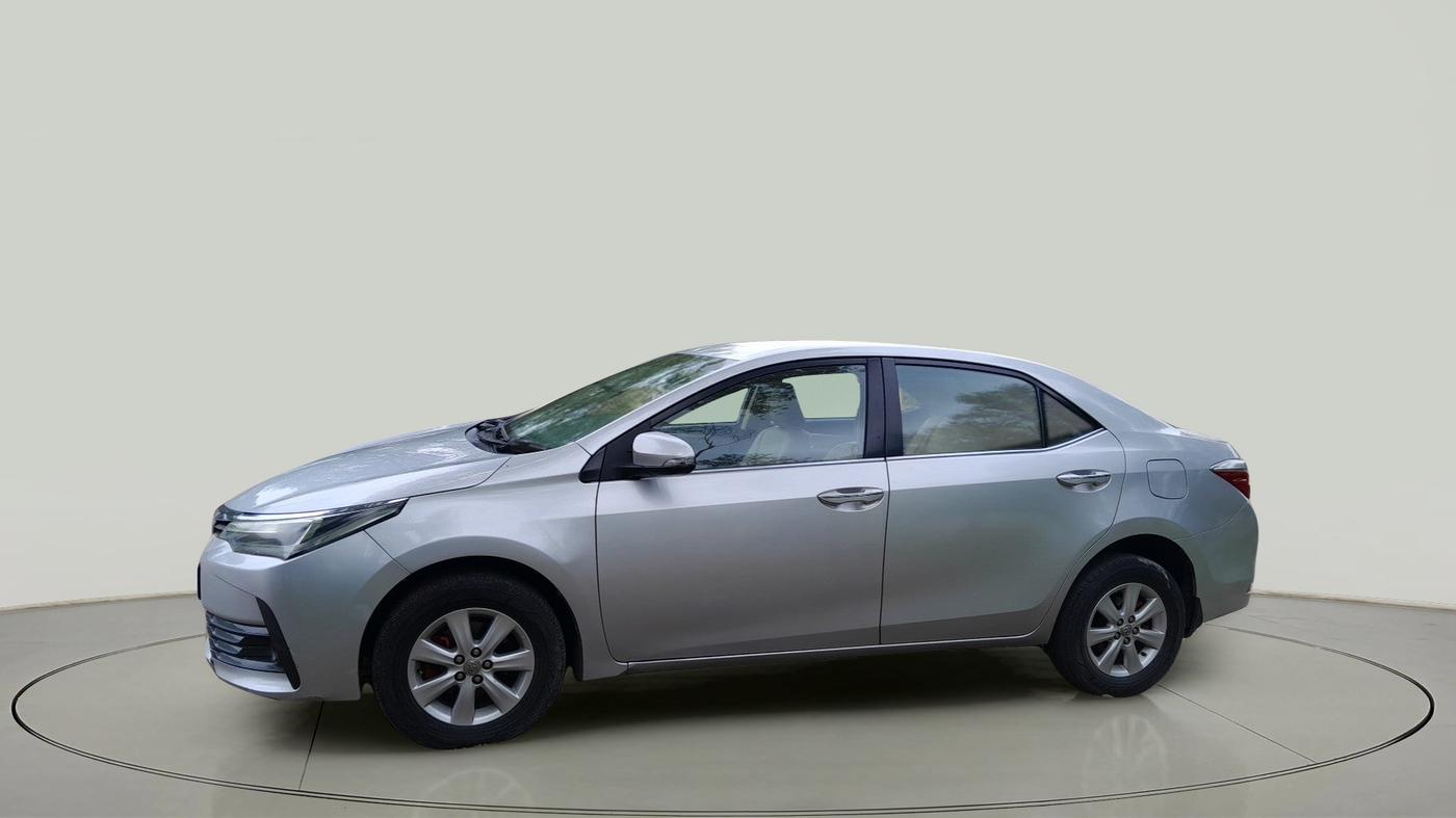 2017 Toyota Corolla Altis GL DIESEL, Diesel, Manual, 1,36,000 km, exterior