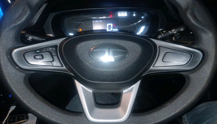 2024 Tata PUNCH ACCOMPLISHED MT CNG, Petrol, Manual, 19,192 km, interior