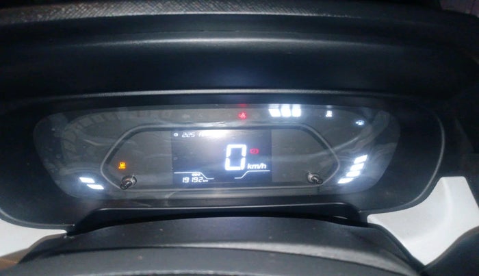 2024 Tata PUNCH ACCOMPLISHED MT CNG, Petrol, Manual, 19,192 km, interior