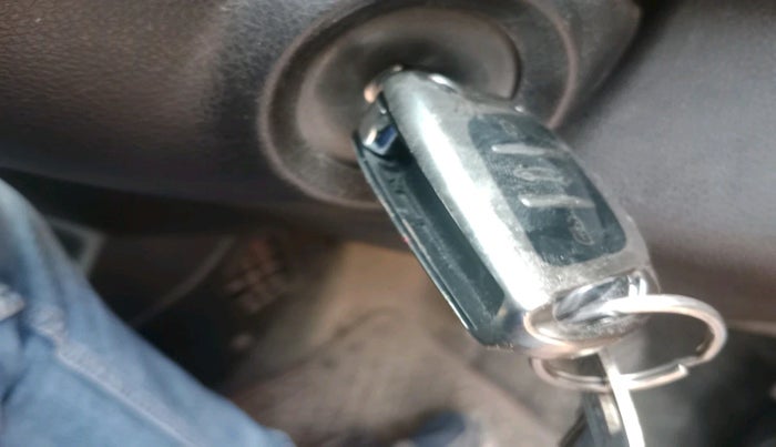 2019 Renault Kwid RXT 1.0 AMT (O), Petrol, Automatic, 95,353 km, interior