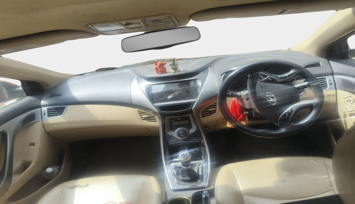 2013 Hyundai New Elantra 1.6 S MT DIESEL, Diesel, Manual, 1,11,961 km, interior