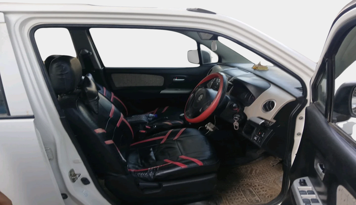 2016 Maruti Wagon R 1.0 VXI, Petrol, Manual, 1,36,741 km, interior