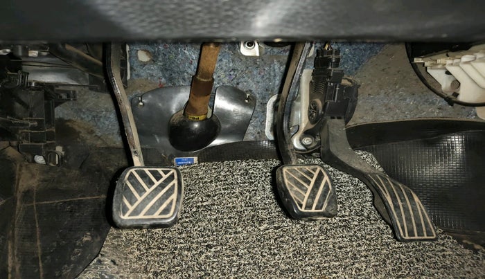 2017 Maruti Swift VXI, Petrol, Manual, 1,15,467 km, interior