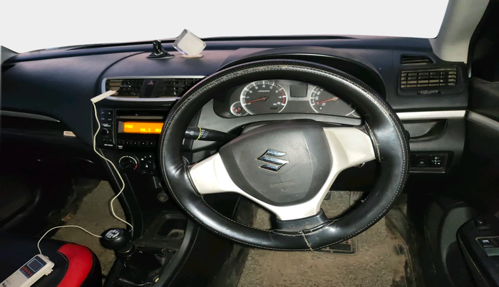 2017 Maruti Swift VXI, Petrol, Manual, 1,15,467 km, interior