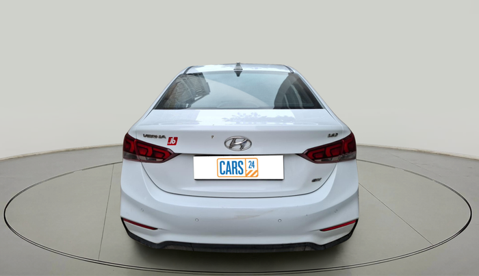 2019 Hyundai Verna 1.6 CRDI SX + AT, Diesel, Automatic, 2,13,604 km, exterior