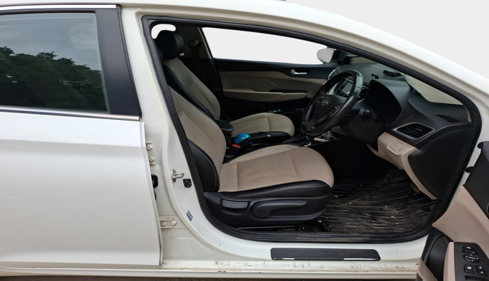 2019 Hyundai Verna 1.6 CRDI SX + AT, Diesel, Automatic, 2,13,604 km, interior