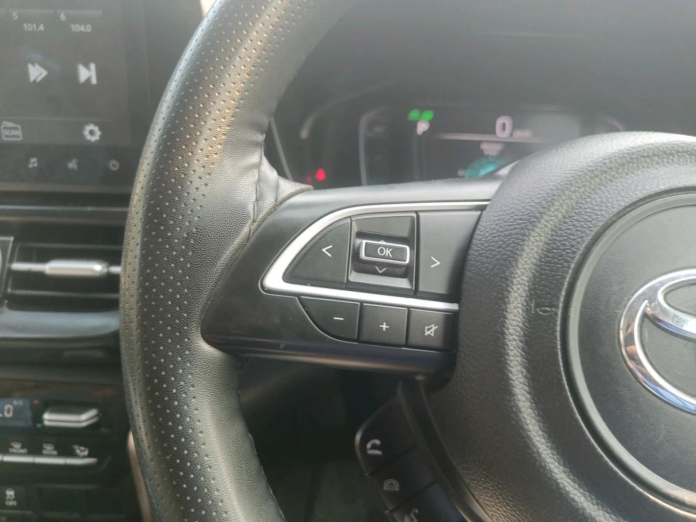 2024 Toyota URBAN CRUISER HYRYDER G HYBRID, Hybrid, Automatic, 47,629 km, interior