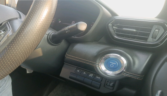 2024 Toyota URBAN CRUISER HYRYDER G HYBRID, Hybrid, Automatic, 47,629 km, interior