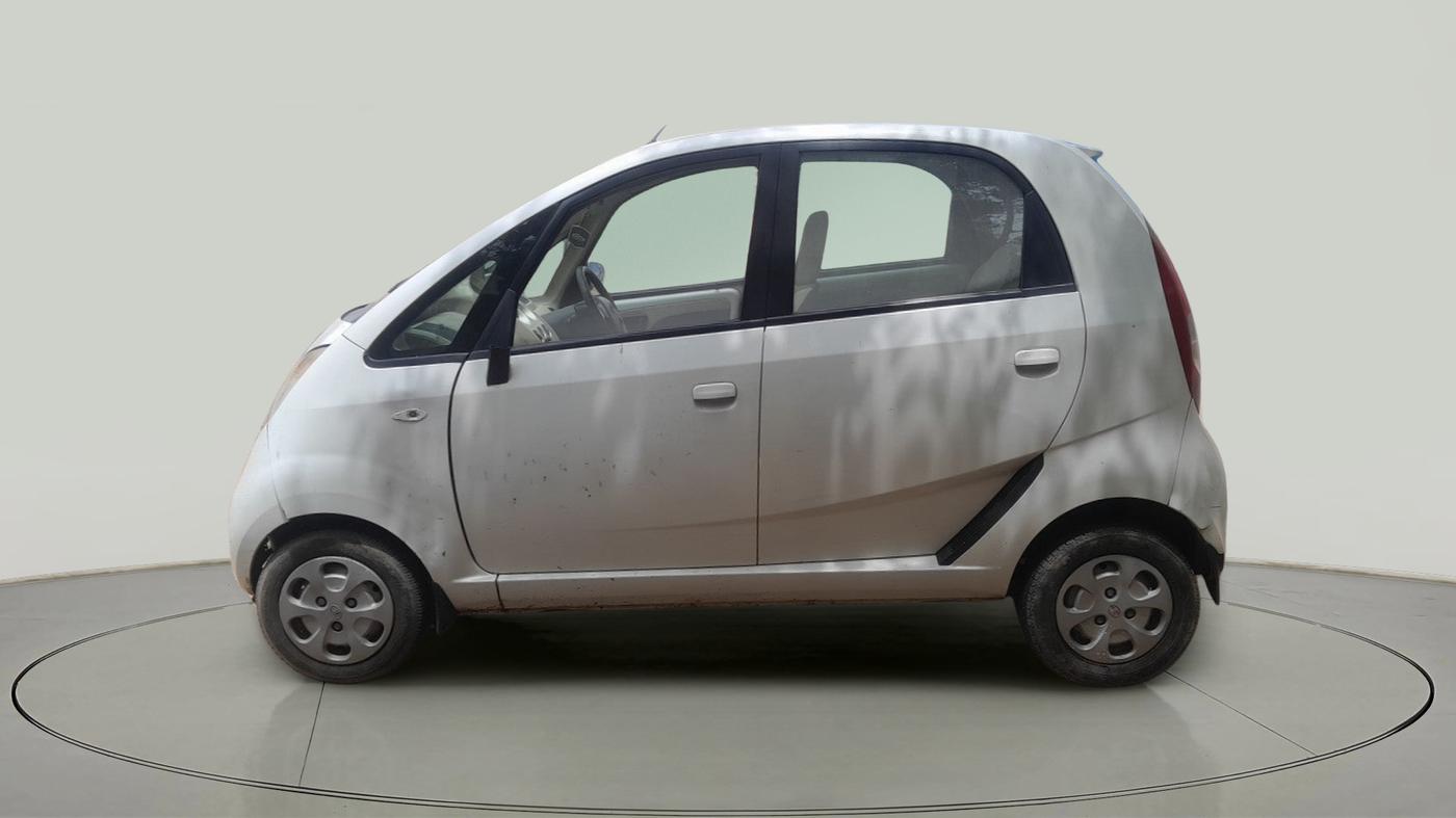2013 Tata Nano LX, Petrol, Manual, 51,993 km, exterior