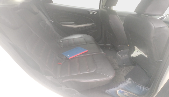 2014 Ford Ecosport TITANIUM 1.5L DIESEL (OPT), Diesel, Manual, 1,02,350 km, interior