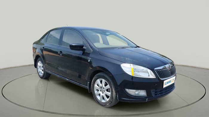 2013 Skoda Rapid AMBITION 1.6 TDI CR MT, Diesel, Manual, 1,58,046 km, exterior