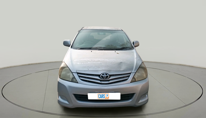 2011 Toyota Innova 2.5 G4 8 STR, Diesel, Manual, 2,49,852 km, exterior