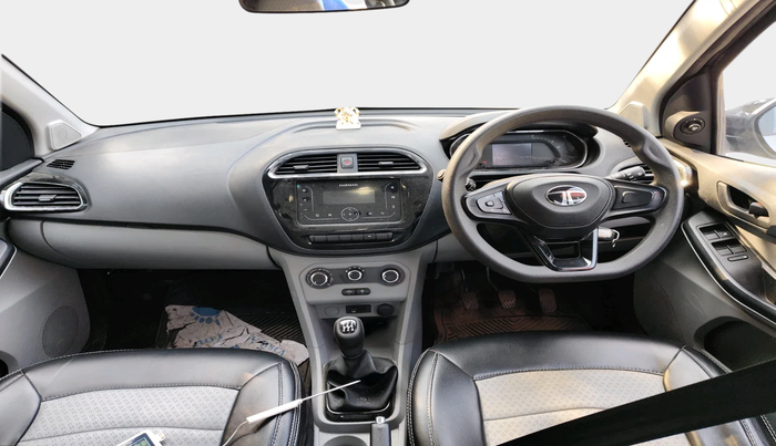 2024 Tata Tiago XT CNG, Petrol, Manual, 49,662 km, interior