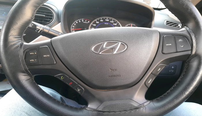 2018 Hyundai Grand i10 SPORTZ 1.2 KAPPA VTVT, Petrol, Manual, 40,881 km, interior