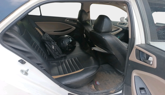 2016 Hyundai Elite i20 MAGNA 1.2, Petrol, Manual, 1,36,062 km, interior