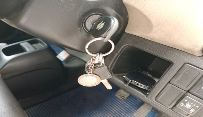 2017 Maruti Wagon R 1.0 VXI, Petrol, Manual, 1,21,500 km, interior