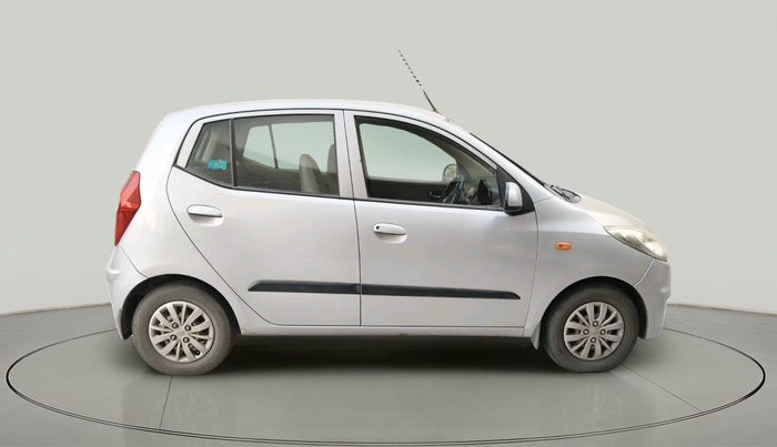 2015 Hyundai i10 SPORTZ 1.1, Petrol, Manual, 1,46,587 km, exterior