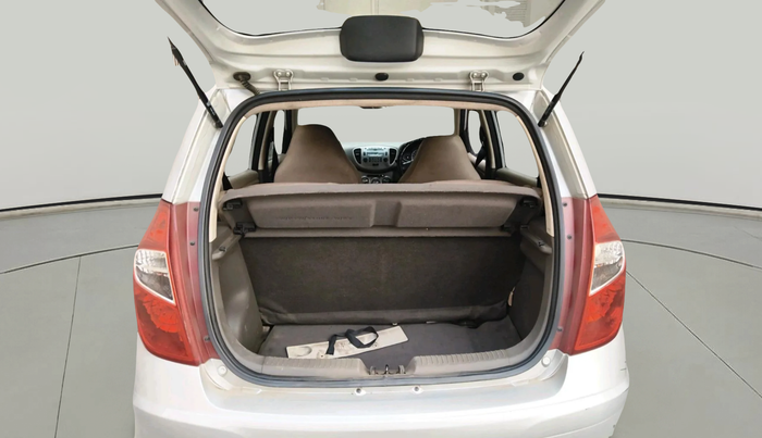 2015 Hyundai i10 SPORTZ 1.1, Petrol, Manual, 1,46,587 km, exterior