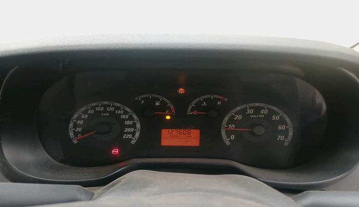 2014 Fiat Punto EVO ACTIVE 1.3 MULTIJET, Diesel, Manual, 1,27,608 km, interior