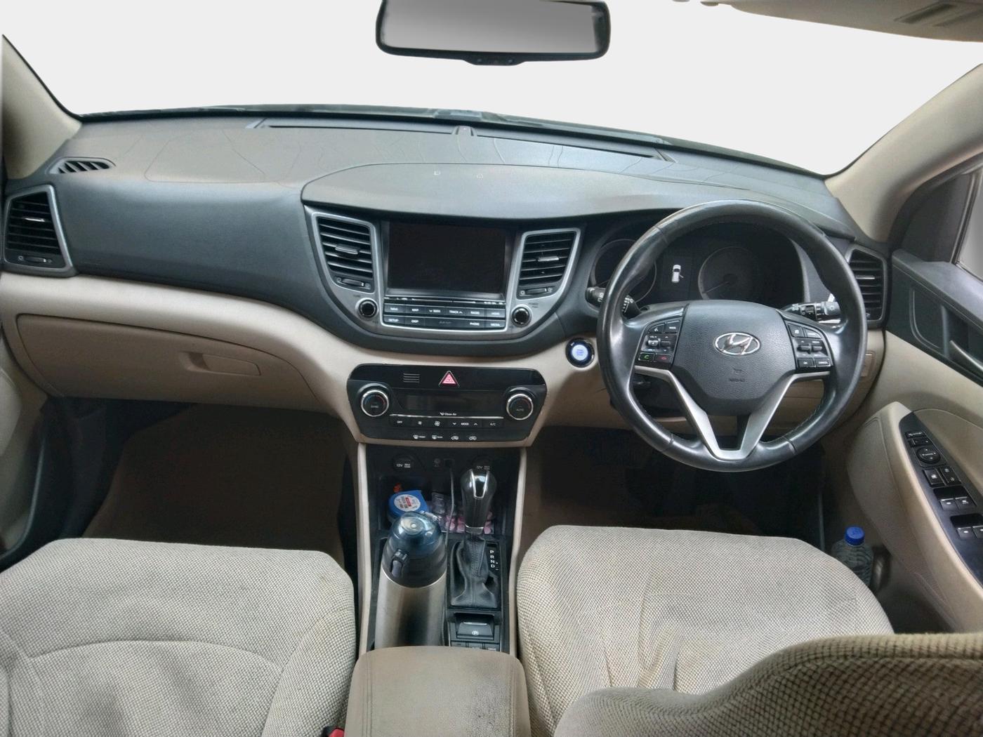 2018 Hyundai Tucson GLS 4WD AT DIESEL, Diesel, Automatic, 1,44,607 km, interior