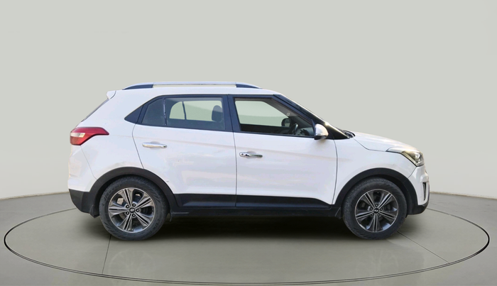 2017 Hyundai Creta SX PLUS AT 1.6 DIESEL, Diesel, Automatic, 1,79,824 km, exterior