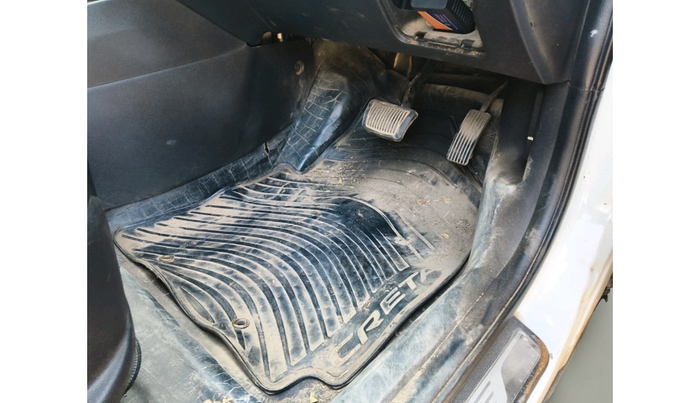 2017 Hyundai Creta SX PLUS AT 1.6 DIESEL, Diesel, Automatic, 1,79,824 km, interior