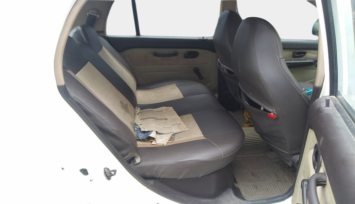 2011 Hyundai Santro Xing GL, Petrol, Manual, 1,12,376 km, interior